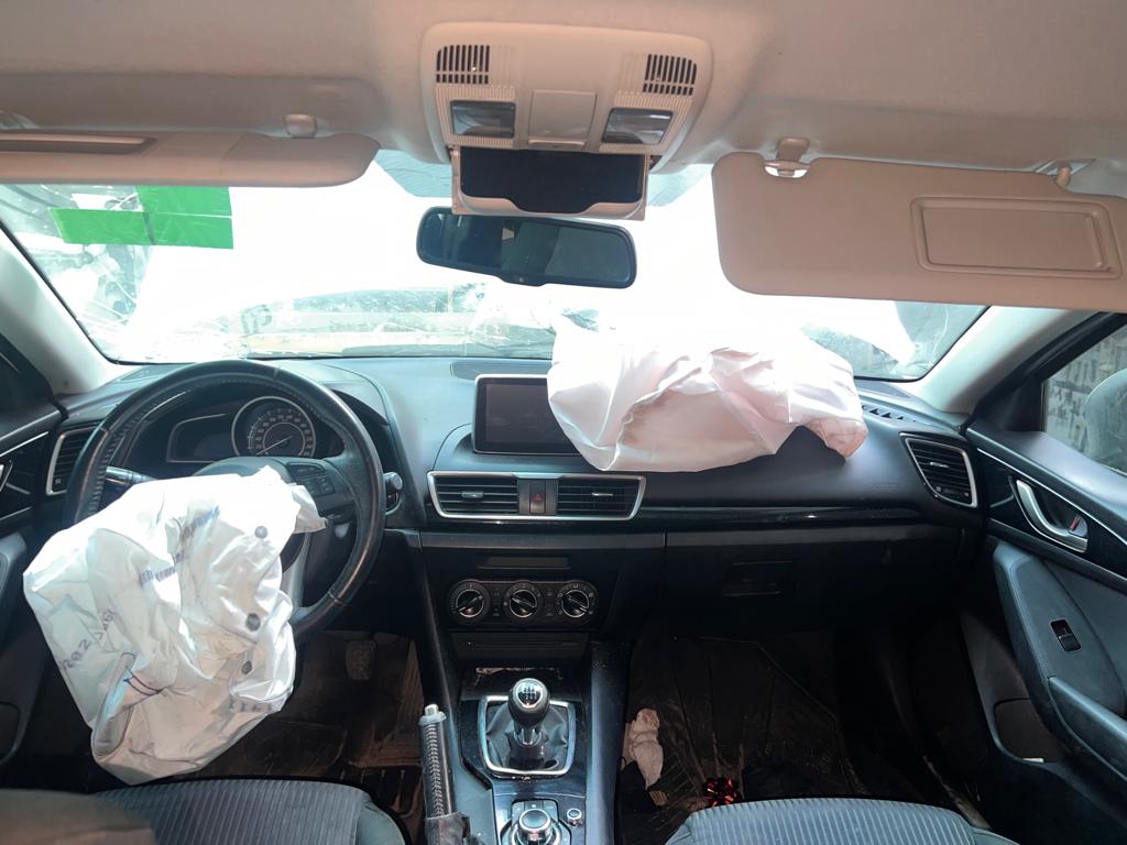  Mazda 3 2015    EN DESARME